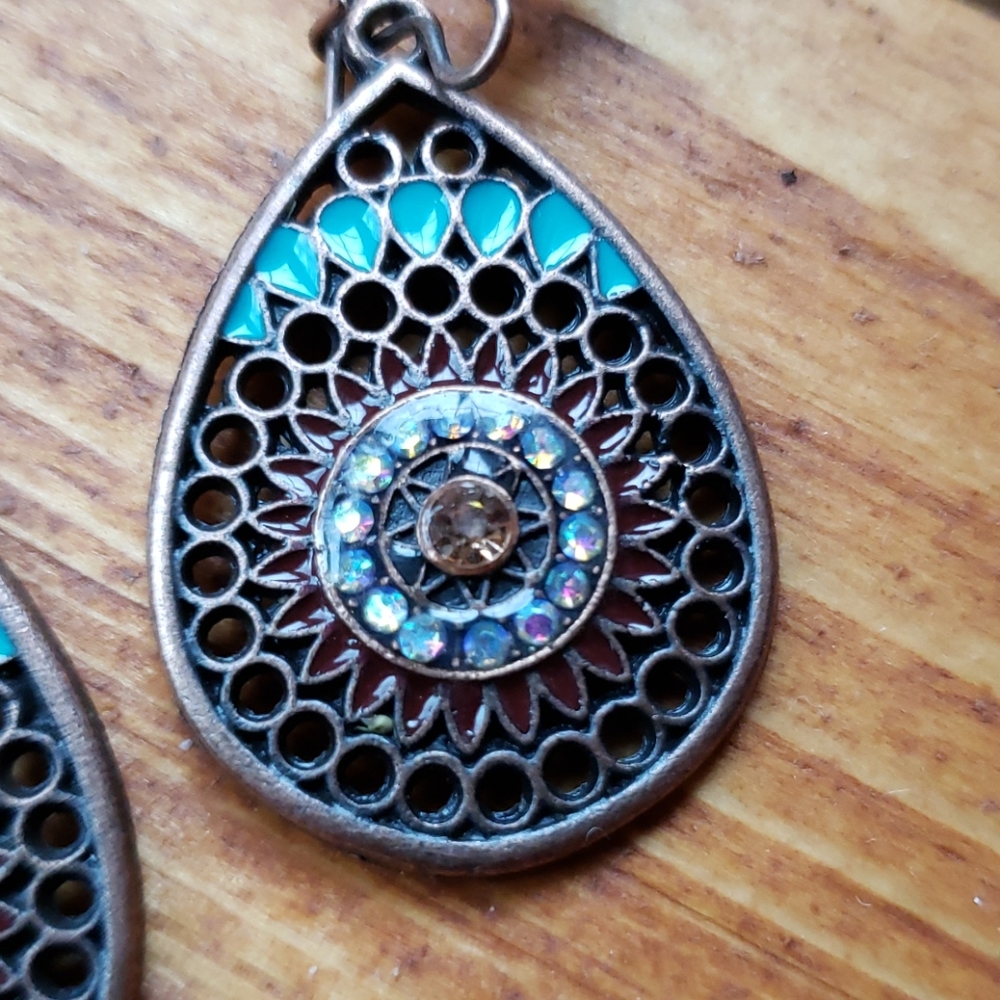 Bohemian style earrings - Picture 3 of 4